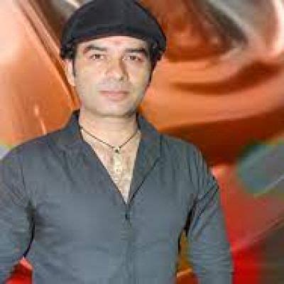 total net worth of mohit chauhan