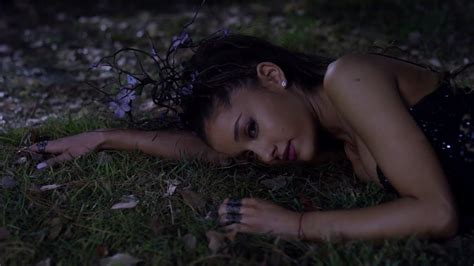 Touch It Ariana Grande Header