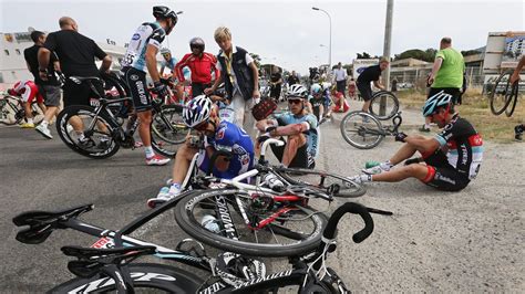 tour de france crashes fatal