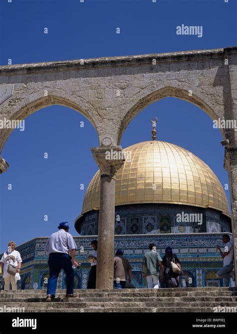 Tour group Jerusalem