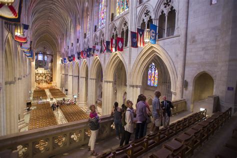 tour guide cathedral