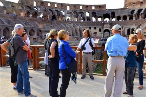 tour guide italy