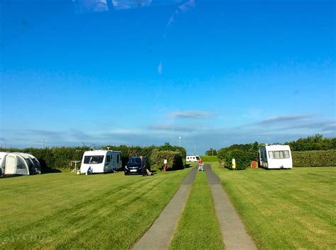 touring caravan sites in tenby