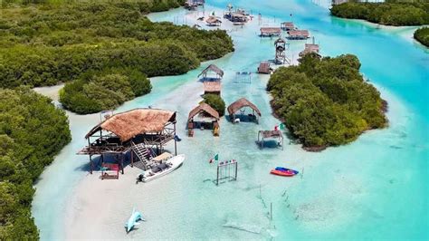 tourism at Isla Columpios