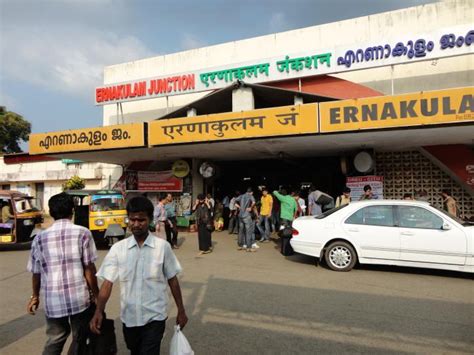 Tourist Places Near Ernakulam South Railway Station