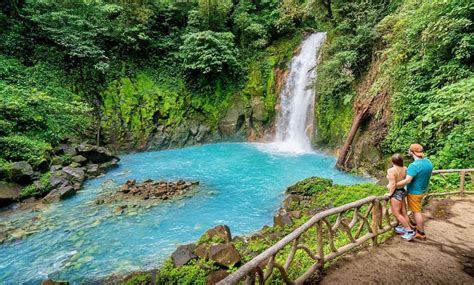 tourist places in costa rica