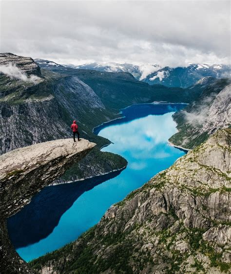 tours of norway for seniors