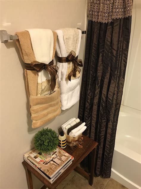 Towel Ideas For Small Bathrooms