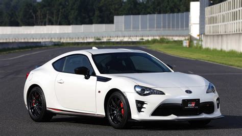 Toyota 86 Gr: The Most Fun You Can Have On Four Wheels