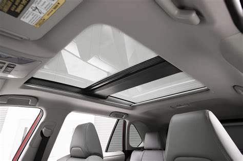 Toyota With Sunroof – Why You Shouldn't Miss Out On This Epic Ride!
