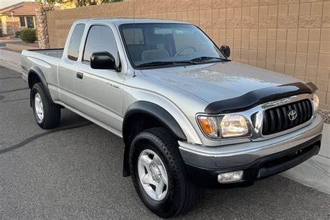 toyota pickup truck 2002