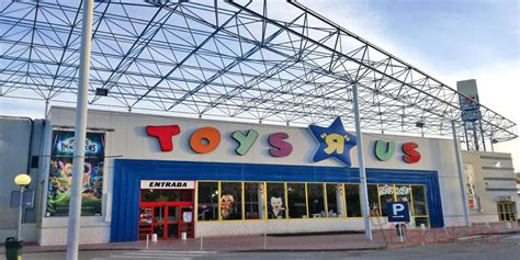 toys r us badalona horario