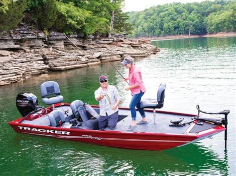 tracker boats dealers near me inventory