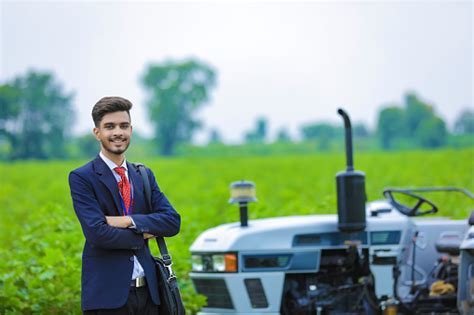 Tractor Field Officer