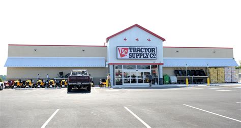 tractor supply lancaster ma