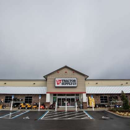 tractor supply store manager salary range