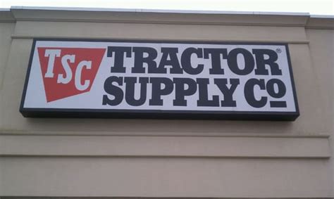 tractor supply store putnam ct