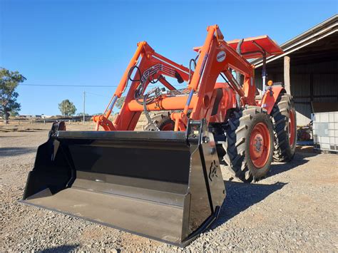 Tractor With Buckets