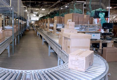 trademark global lorain