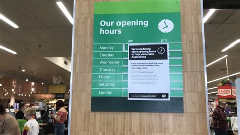 trading hours for woolworths