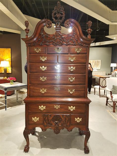 traditional antique furniture reproductions