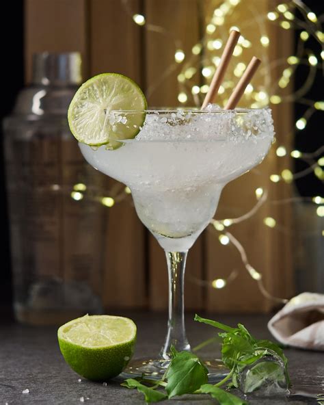 traditional margarita cocktail recipe