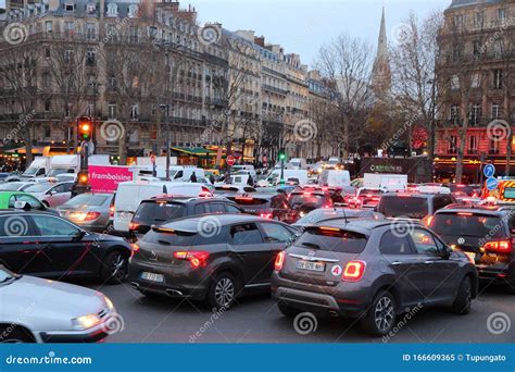 traffic paris