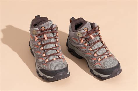 Trail Hiking Boots