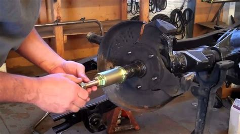 Trailer Axle Spindle Removal