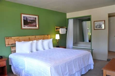 Trailhead Lodge (Steamboat Springs, CO) Resort Reviews