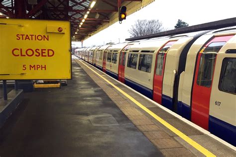 train strikes this week london