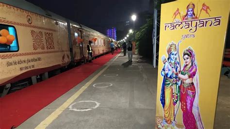 trains from hyd to ayodhya