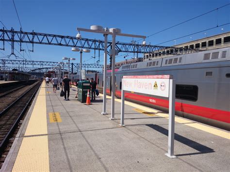 trains from new haven ct to union station dc