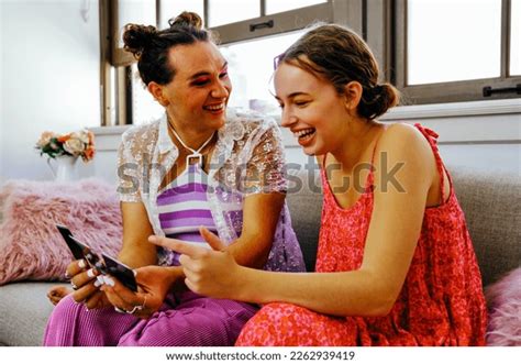 Discover the Community Support of Trans Roommates: A Safe Space for Connection and Understanding