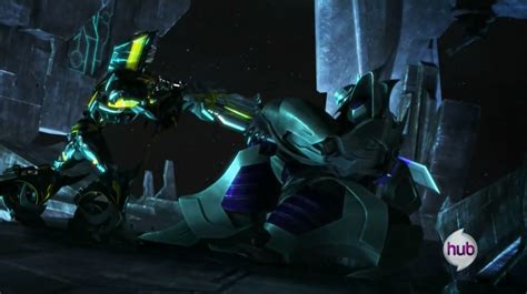 transformers prime bumblebee kills megatron