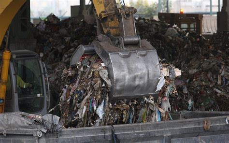 Trash Compactor Stuck In Down Position