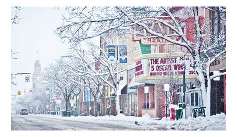 Traverse City Michigan Winter In Mi West Bay Beach Local Guide