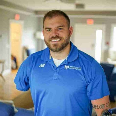 Travis Mills Obituary