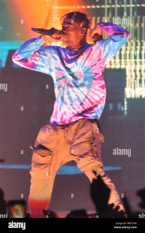 travis scott chicago il