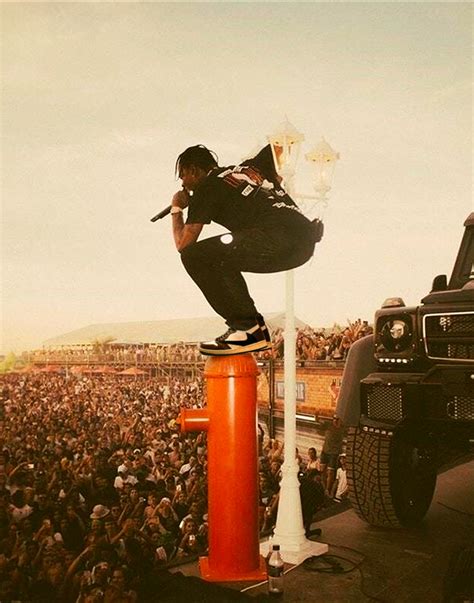 travis scott concert canada