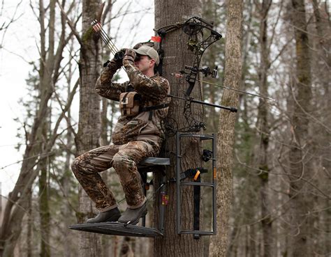 Tree Stand Hunting Lightning