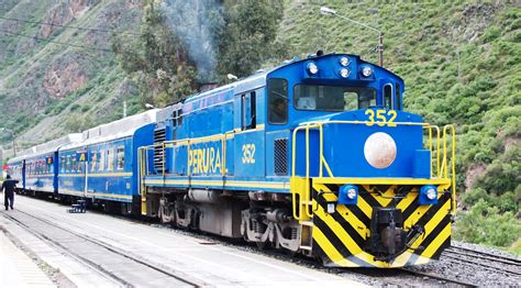 tren peruano a machu picchu