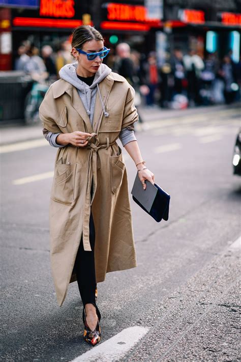trench coat women outfit