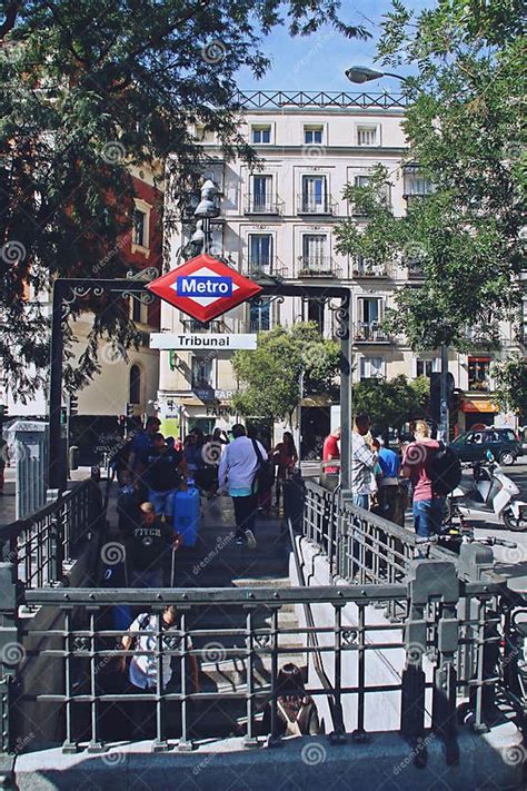 tribunal madrid metro station