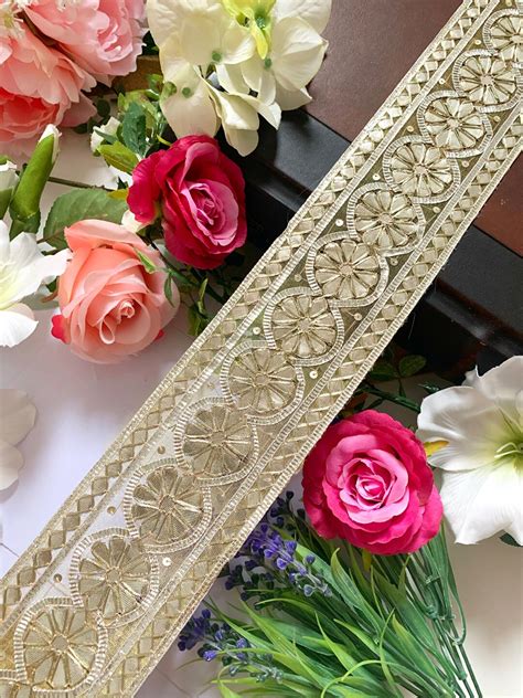 Trimming Embellishing