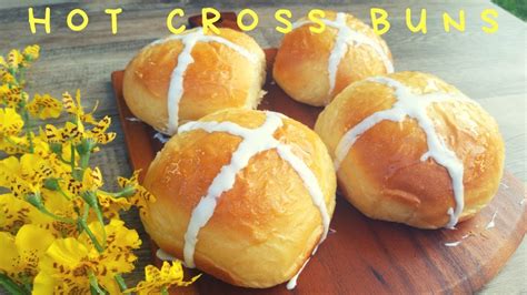 Delicious Hot Cross Buns Recipe HappyFoods YouTube