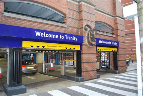 trinity centre leeds parking