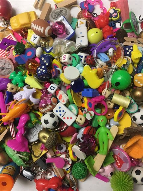 Lot of 200 Kids Novelty Trinkets Children Toy Giveaway Rewards Dentist