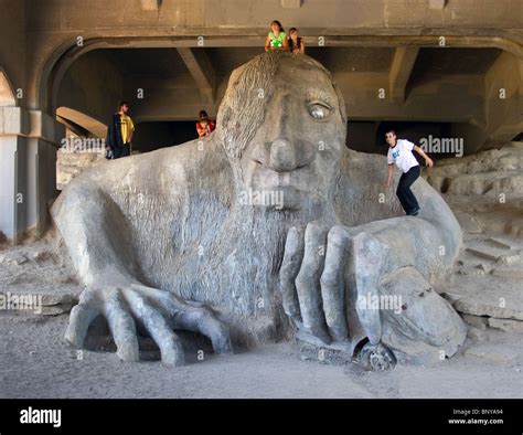 troll under the bridge seattle wa