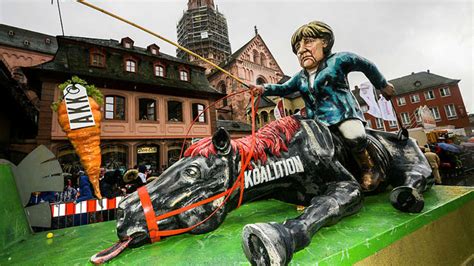 Rosenmontagszug Karneval Köln / Der Kolner Rosenmontagszug